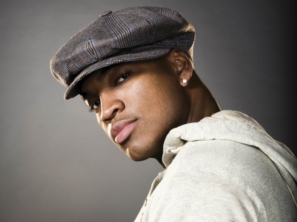 Ne Yo - half black half asian celebrity