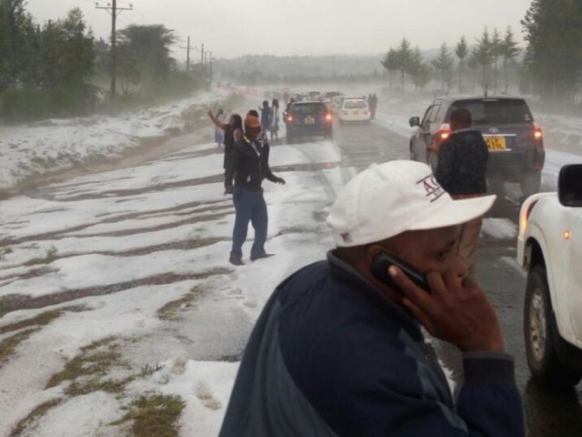10_Snow-In-Kenya-Jokes-1-640x480