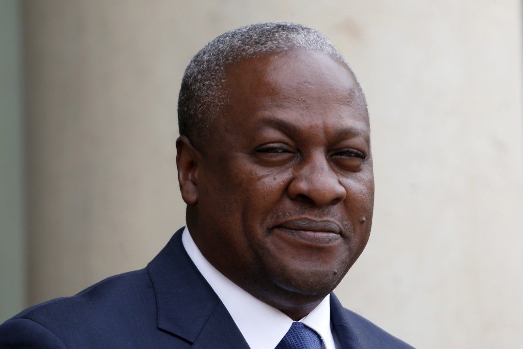 Ghana's President John Dramani Mahama arrives for a meeting with France's President at the Elysee Palace in Paris