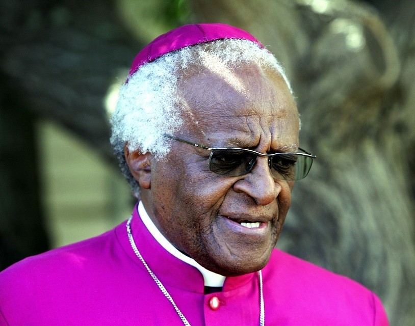 biography of archbishop desmond tutu