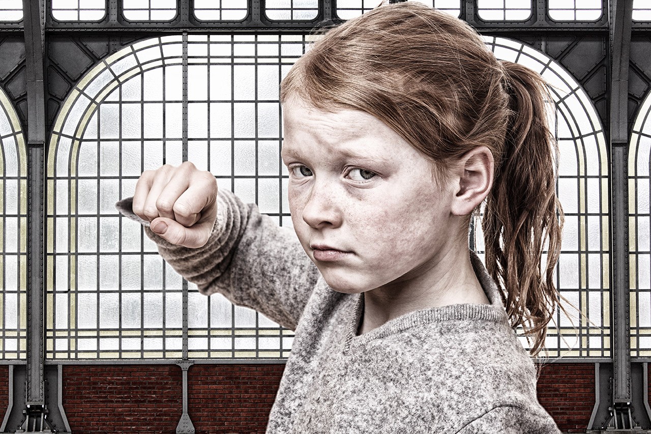 10 Unbelievable Reasons Girls Fight At School