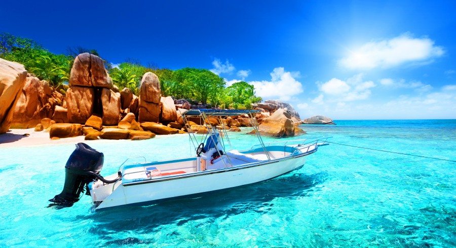 praslin island seychelles