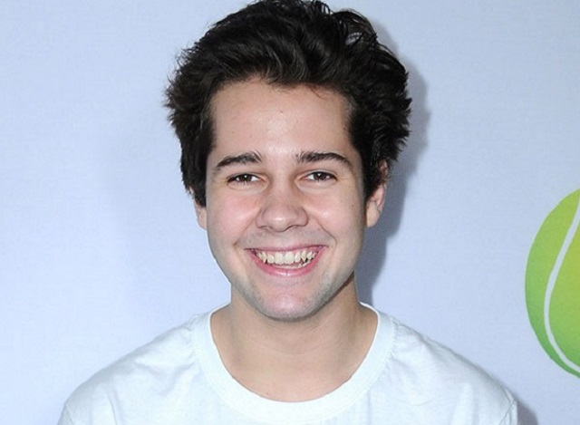 David Dobrik - Bio, Net Worth, Parents and Family, Why Did ...