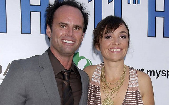 Walton Goggins Wife, Height, Net Worth, Family, Is He Gay?