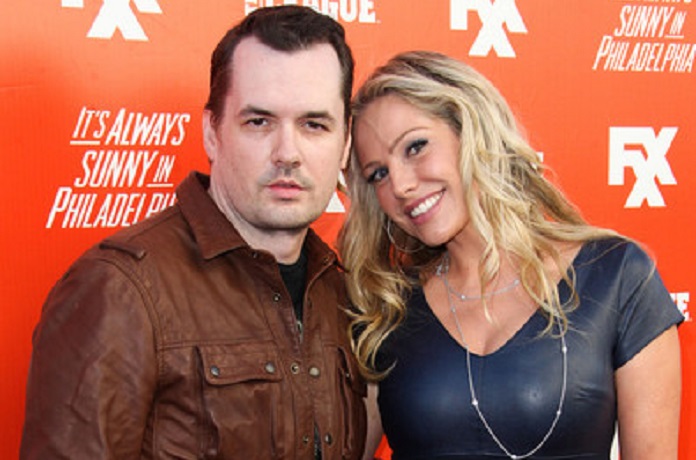 Does Jim Jefferies Have A Wife? The Comedian Has Dated 2 Girlfriends