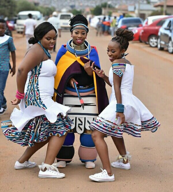 Ndebele traditional attire hot sale for ladies